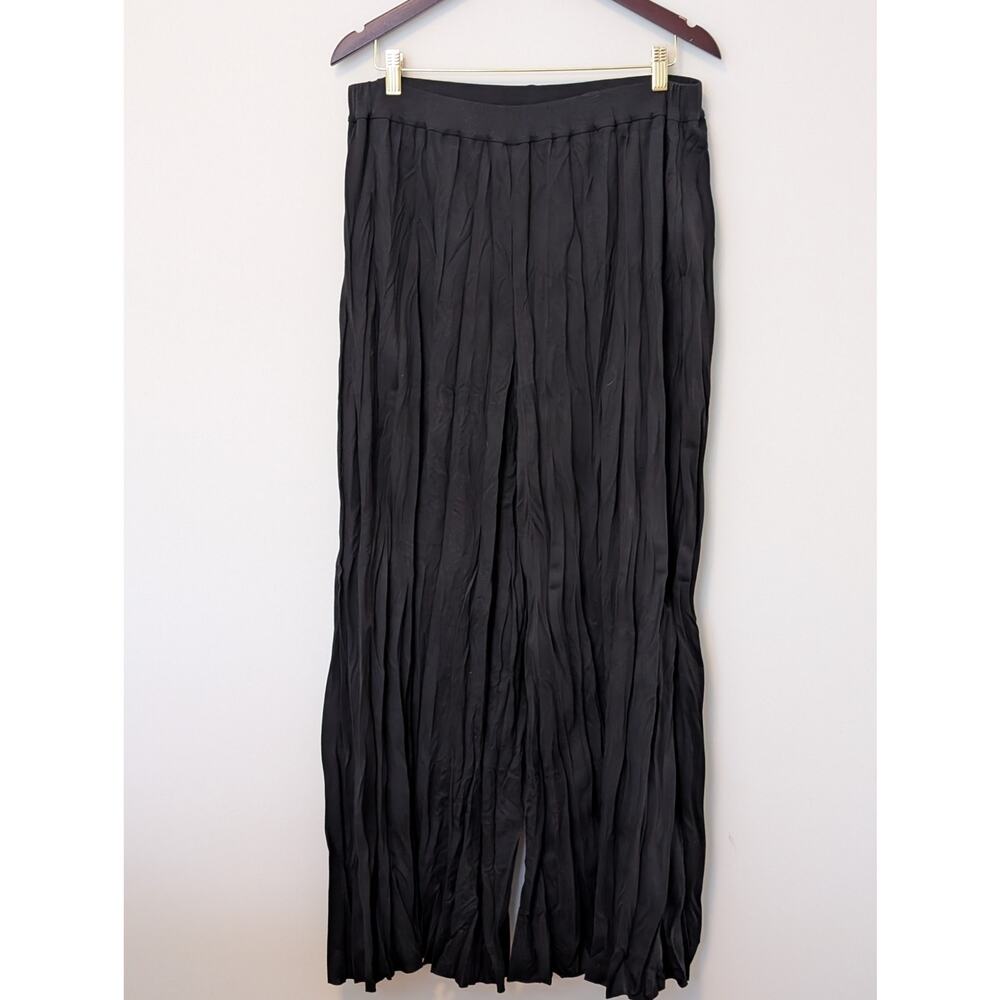 COS Black Plissé Crinkle Wide Leg Pants - HTF Size M Sold Out - Picture 2 of 8